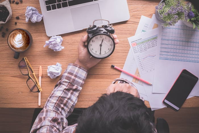 https://charterschool.in/wp-content/uploads/2025/05/time-management-hacks-for-cbse-students.jpg